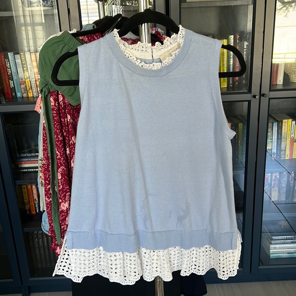 LOFT Tops - Loft sleeveless lightweight sweater with ruffle trim